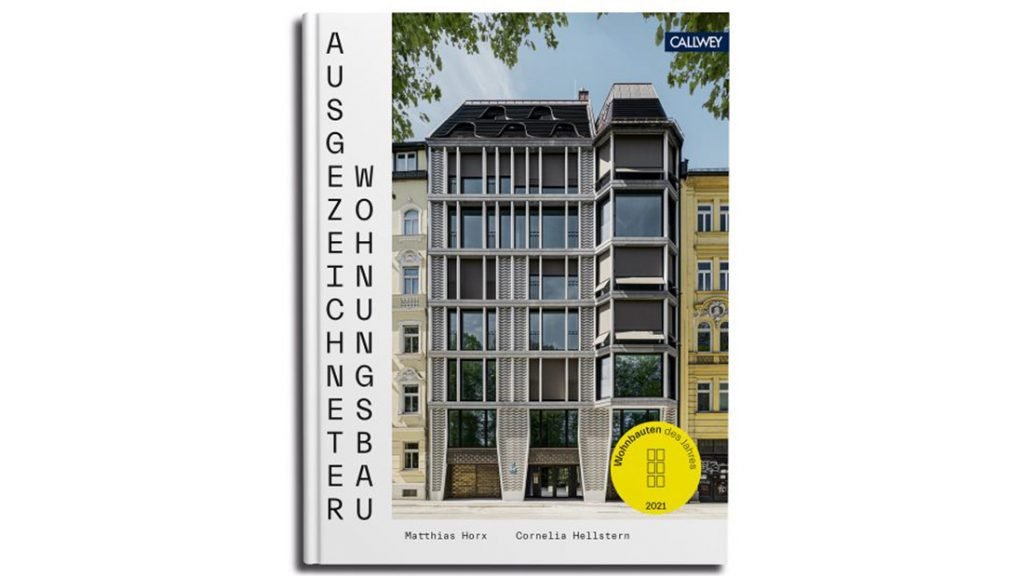 Buchcover „Ausgezeichneter Wohnungsbau 2021